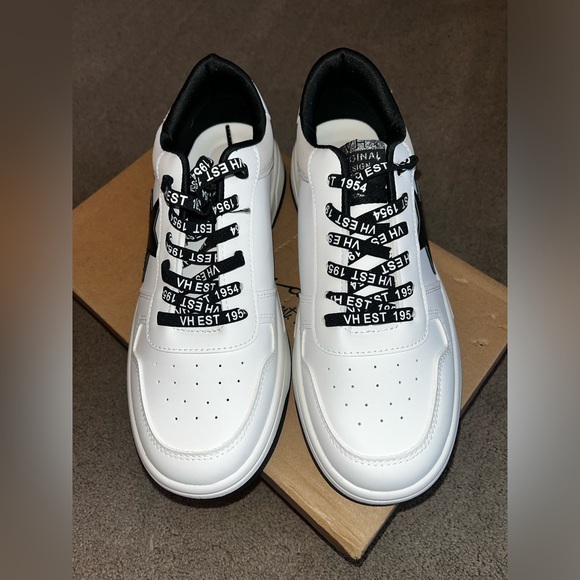 NEW In Box Vintage Havana Women’s size 8.5 Kathy White Sneakers - Picture 3 of 8